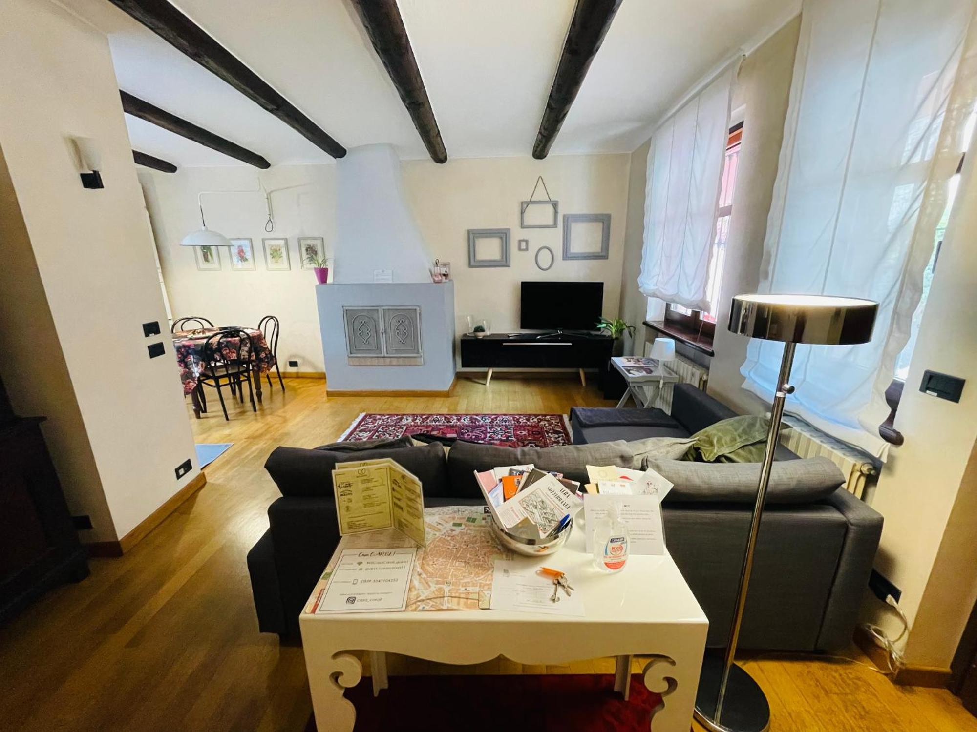 Casa Caroli, Charme E Comfort Nel Cuore Di Alba Eksteriør bilde