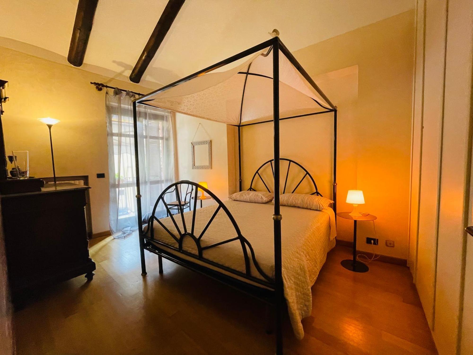 Casa Caroli, Charme E Comfort Nel Cuore Di Alba Eksteriør bilde
