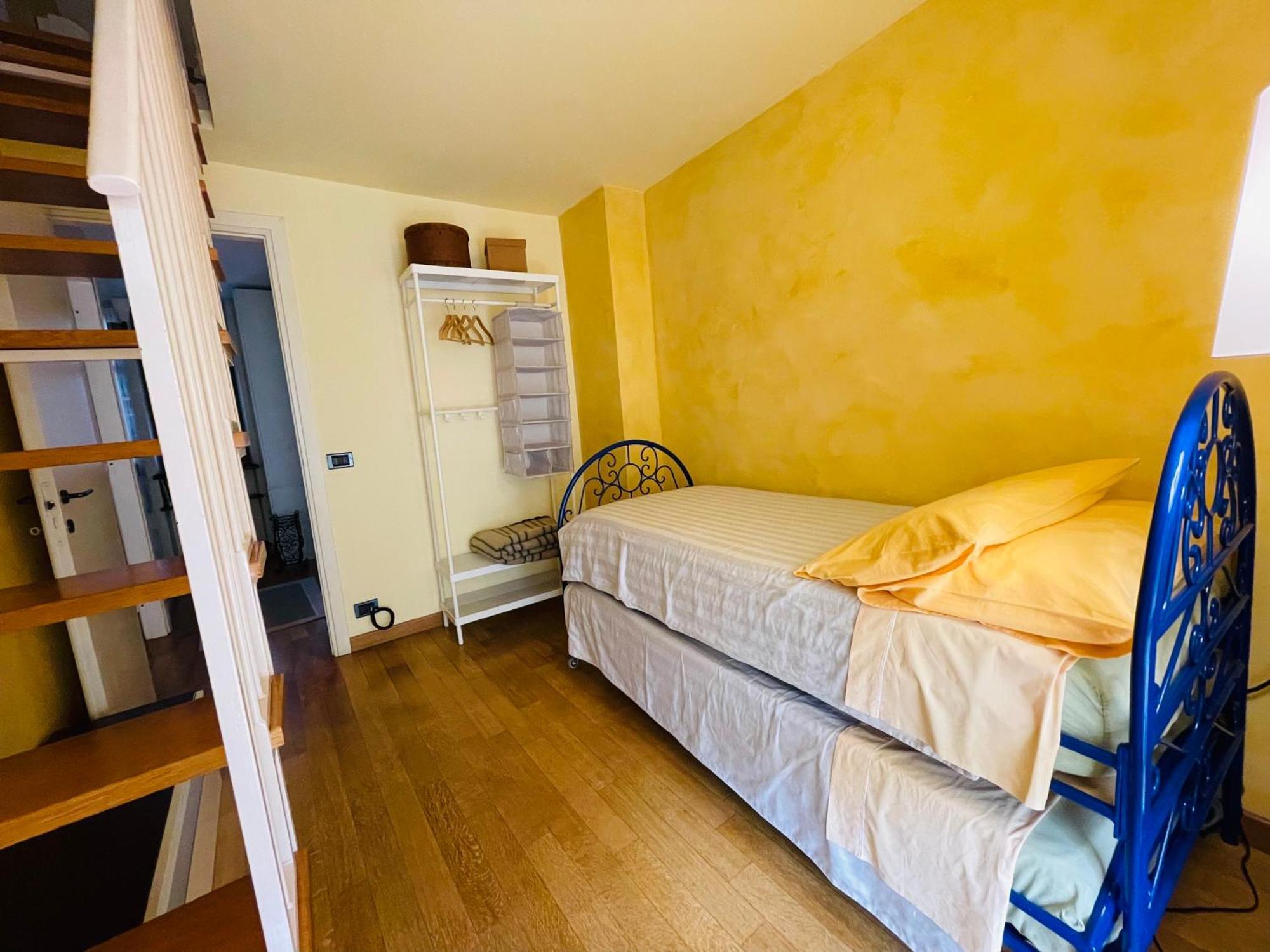 Casa Caroli, Charme E Comfort Nel Cuore Di Alba Eksteriør bilde
